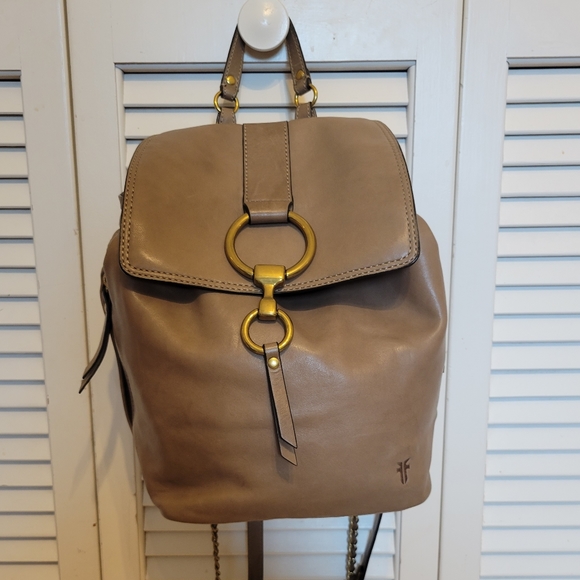 FRYE Ilana Leather Backpack BNWT - Picture 3 of 12